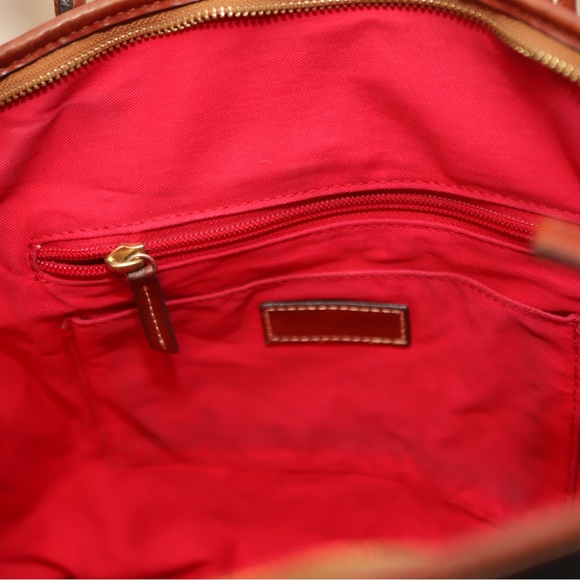 Dooney & Bourke Black Leather Shoulder Bag Red Interior - Picture 9 of 14